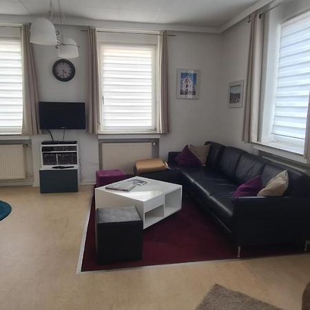 Appartement Vanille, Ferienwohnung Mit Eigenem Eingang, Wie Ein Kleines Haus Bad Salzuflen Luaran gambar