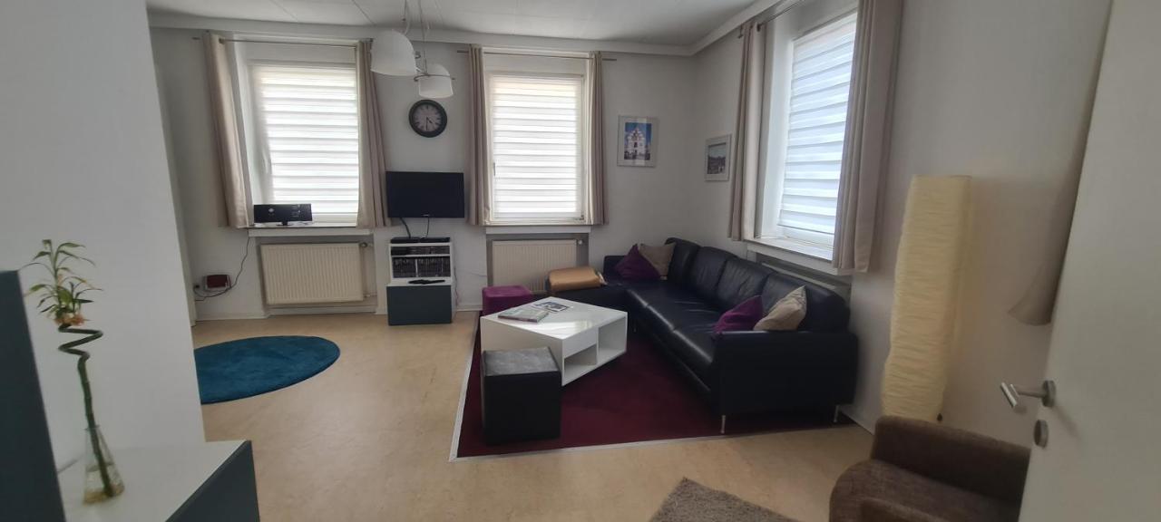 Appartement Vanille, Ferienwohnung Mit Eigenem Eingang, Wie Ein Kleines Haus Bad Salzuflen Luaran gambar