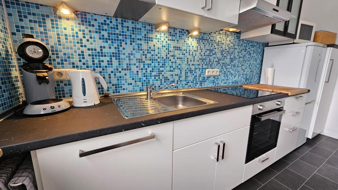 Appartement Vanille, Ferienwohnung Mit Eigenem Eingang, Wie Ein Kleines Haus Bad Salzuflen Luaran gambar